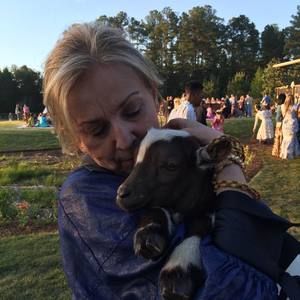 Meet your Posher, Janet